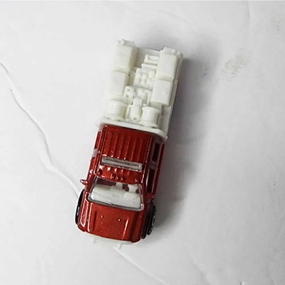 MATCHBOX THAILAND 2010 PRODUCTION FORD F550 SUPER DUTY TOY CAR   COLLECTABLES